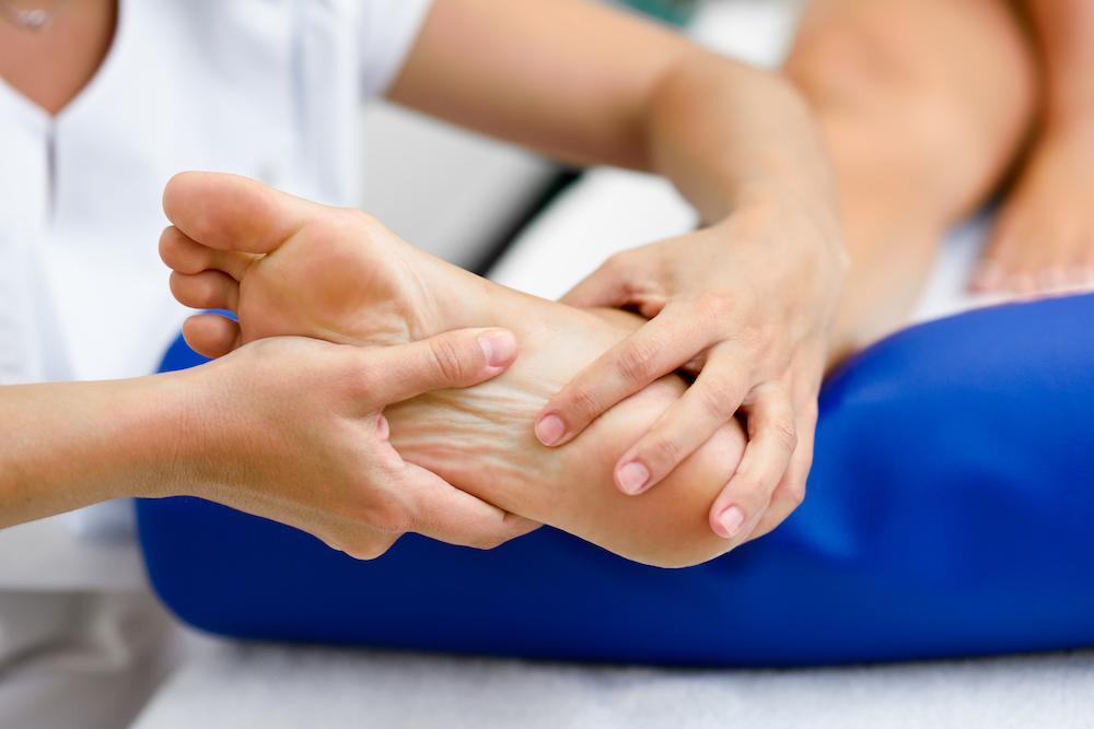 5 Panduan Merawat Kaki untuk Penderita Diabetes