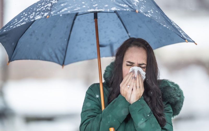 10 Cara Mencegah Infeksi Saluran Pernapasan di Musim Dingin