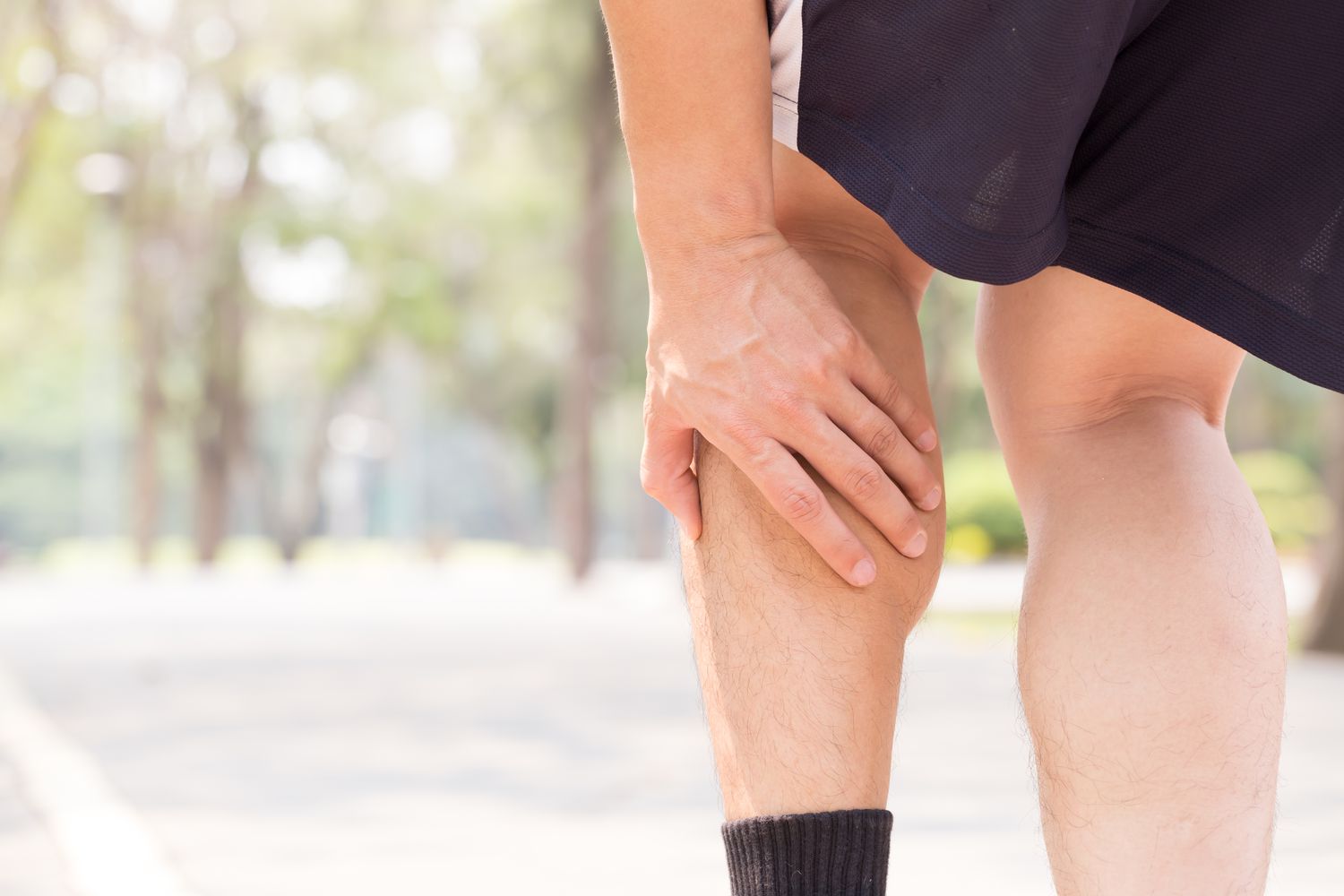 7 Cara Mengatasi Kaki Kram Secara Alami