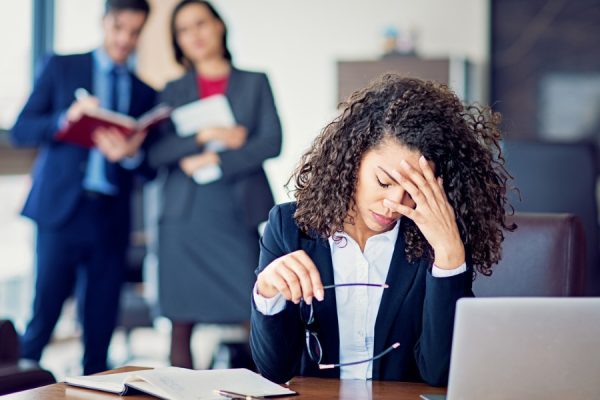 7 Cara Menghindari Burnout di Tempat Kerja 7 Cara Menghindari Burnout di Tempat Kerja