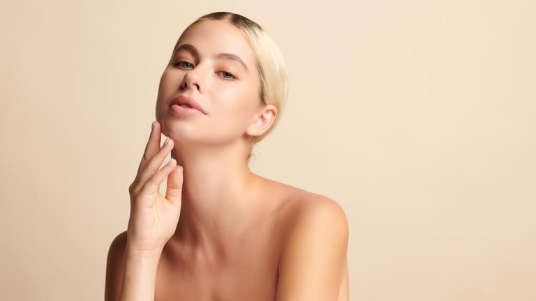 7 Tips Menjaga Kulit Tetap Lembap Sepanjang Hari